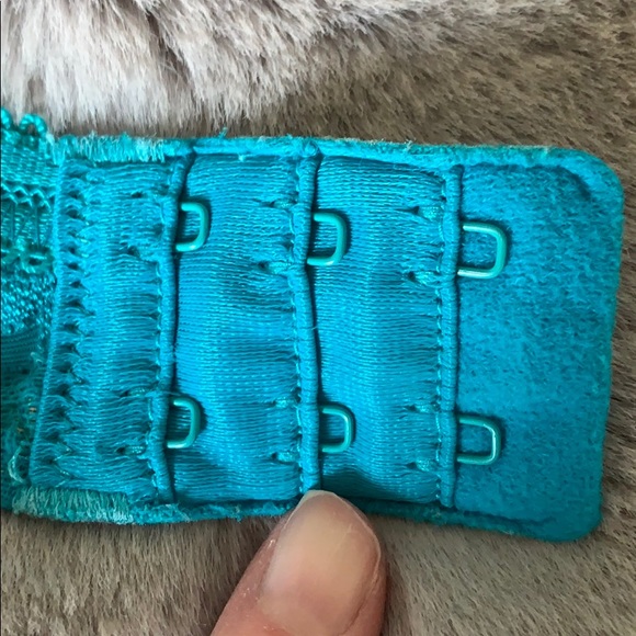 Wacoal Bra 34DD - Picture 3 of 6